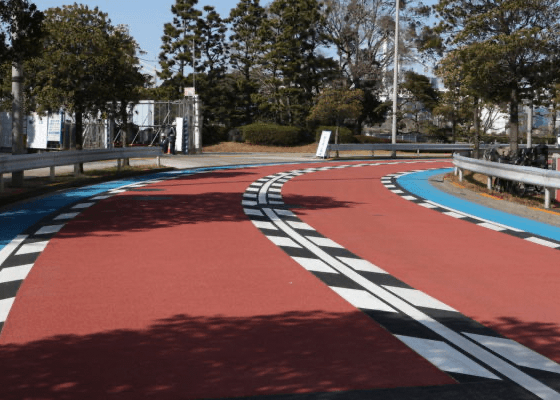 すべり止め(ニート工法)リブカラー(樹脂舗装技術協会 準拠)